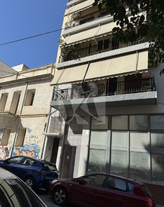 (For Sale) Commercial Retail Shop || Athens Center/Athens - 91 Sq.m, 170.000€ 