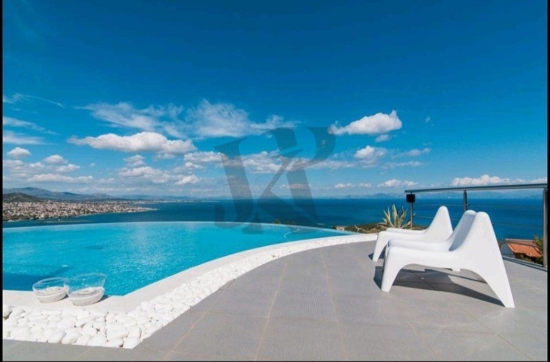 (For Sale) Residential Villa || East Attica/Markopoulo Mesogaias - 395 Sq.m, 6 Bedrooms, 2.000.000€ 